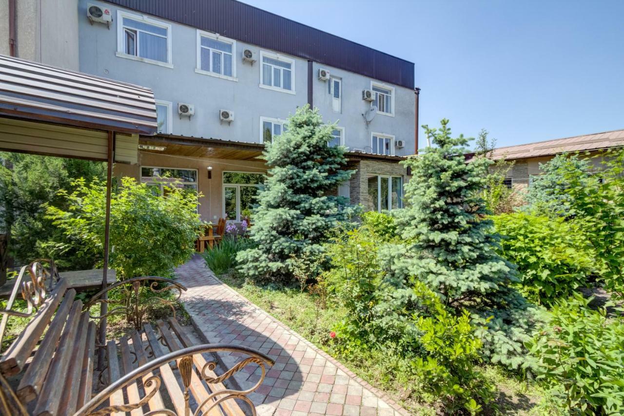 Hotel Kausar Bischkek Exterior foto